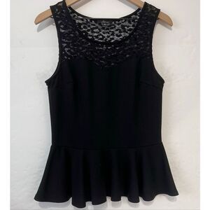 Soprano Sleeveless Black Top   Size L